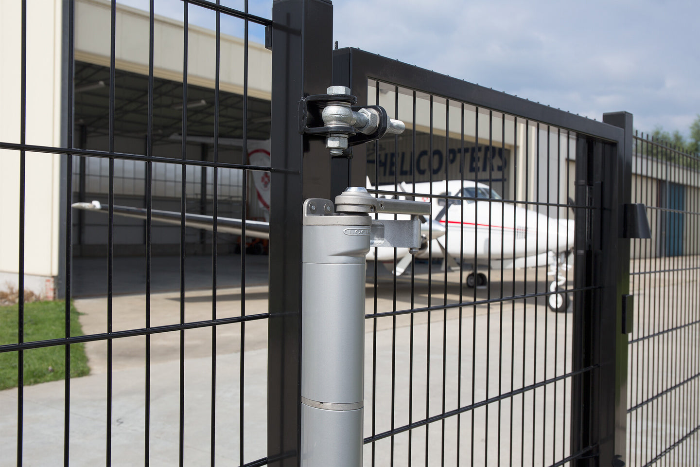 Locinox virinamas 180 laipsniu vyris 4 kryptimis reguliuojamas