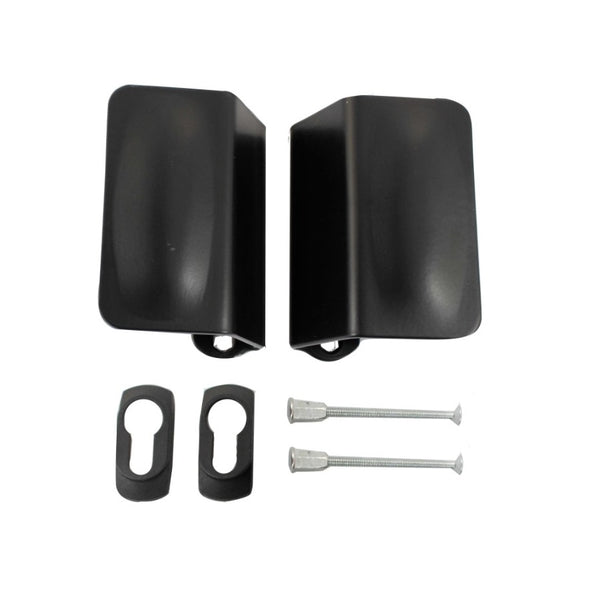 Dvi didelės rankenos su apdailomis cilindrui.